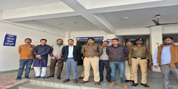 सारण से पश्चिम बंगाल भेजी जाएंगी 4110 ईवीएम मशीनें