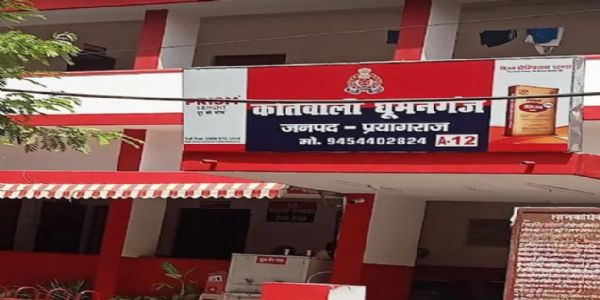 घर के अन्दर फंदे से लटका मिला युवक का शव