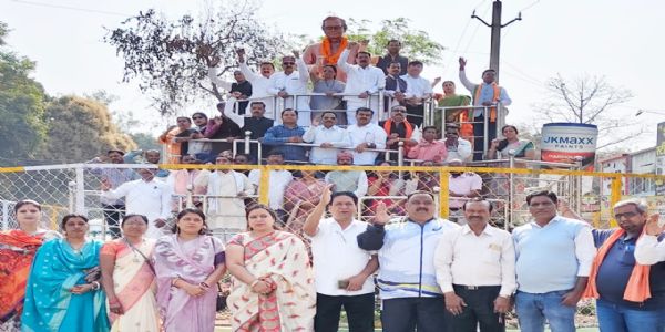 कोरबा : भाजपा ने पंडित दीनदयाल उपाध्याय को किया नमन, एकात्म मानववाद के विचारों को बताया मार्गदर्शक