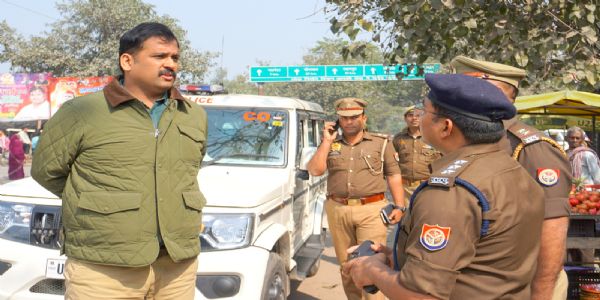 मिश्रिख होली परिक्रमा मेला की तैयारियों का एसपी ने लिया जायजा