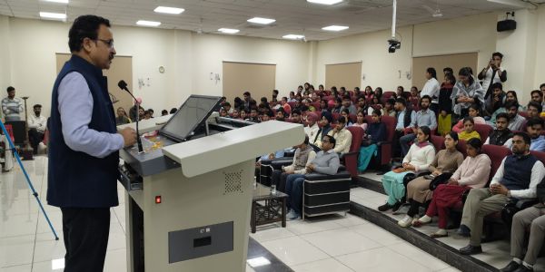 सिरसा: पंडित दीनदयाल उपाध्याय के विचारों को आत्मसात करने की आवश्यकता: कुलपति