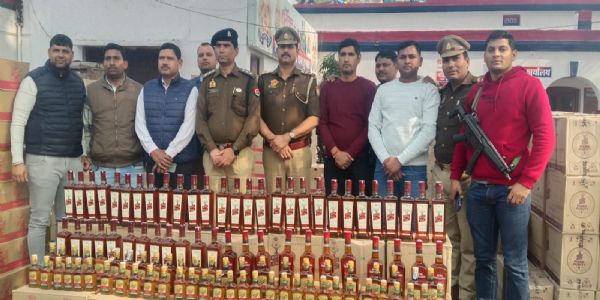 फिराेजाबाद में 92 लाख की अवैध शराब संग तस्कर गिरफ्तार