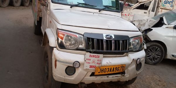 अध्यक्ष पद के चार प्रत्याशियों का डीजे बंधा प्रचार वाहन जब्त