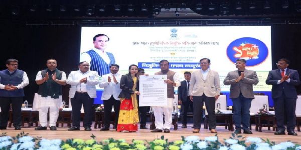 मुख्यमंत्री ने 1879 नियु्क्ति पत्र बांटे, कुल सरकारी नौकरियां 1.58 लाख से अधिक हुईं