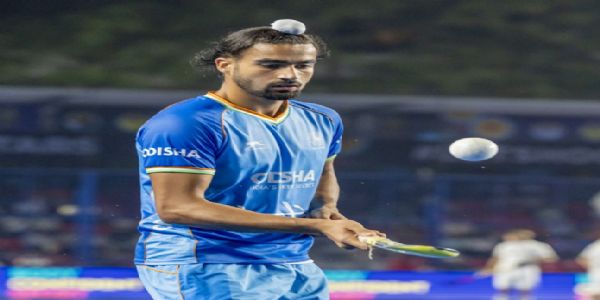 20 वर्षीय मनमीत सिंह ने किया सीनियर भारतीय टीम में डेब्यू, बोले- ‘ब्लू जर्सी ही मेरी प्रेरणा’