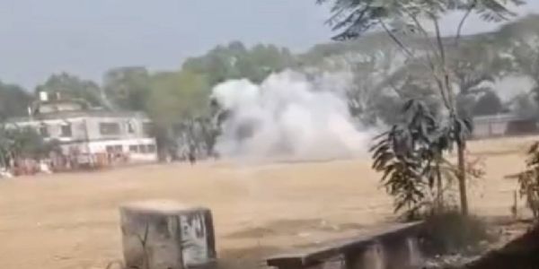 बांग्लादेश में मतदान के दौरान कई जगह बम विस्फोट, मीरपुर में बीएनपी और जमात समर्थकों में झड़प