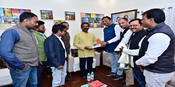 मुख्यमंत्री से रांची प्रेस क्लब के प्रतिनिधिमंडल ने की मुलाकात
