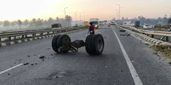 (संशोधित) बेंगलुरु के होसकोटे में हुए सड़क हादसे में सात लोगों की मौत