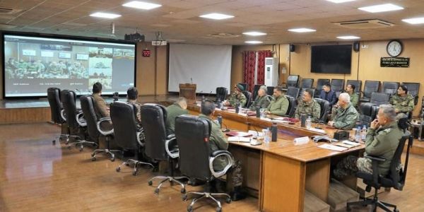 उत्तरी सेना कमांडर ने जम्मू में सुरक्षा उपायों की समीक्षा की