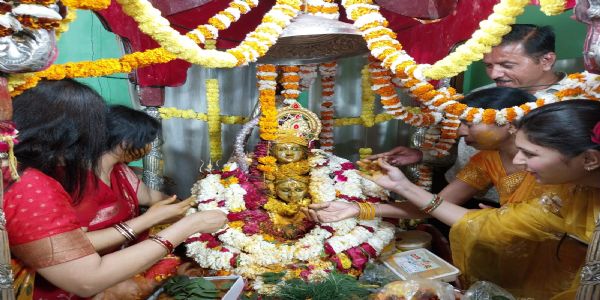 महाशिवरात्रि : श्री काशी विश्वनाथ को लगी हल्दी, वैवाहिक रस्म की शुरूआत