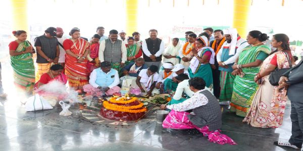 मयूराक्षी नदी के तट पर जनजातीय हिजला मेला का हुआ शुभारंभ