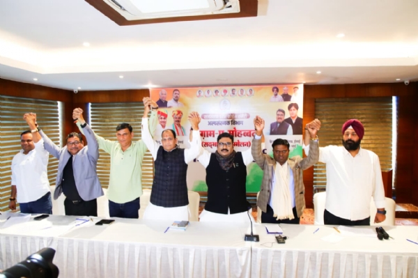 जयपुर में सजेगी 16 फरवरी को मोहब्बत की दुकान: बिड़ला ऑडिटोरियम में कांग्रेस का सद्भावना सम्मेलन जयपुर में सजेगी 16 फरवरी को मोहब्बत की दुकान: बिड़ला ऑडिटोरियम में कांग्रेस का सद्भावना सम्मेलन