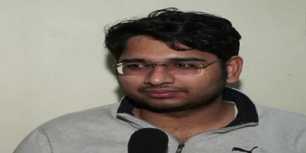 अभाविप ने दिल्ली विवि में महिला पत्रकार से बदसलूकी को बताया निंदनीय