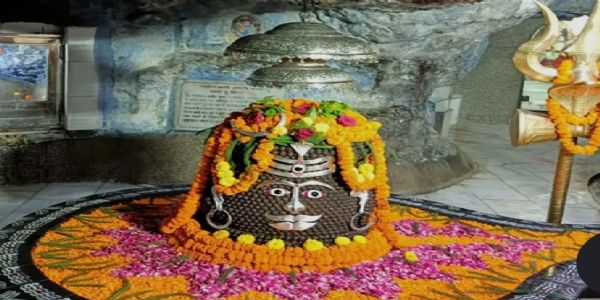 महाशिवरात्रि की राज्यपाल और मुख्यमंत्री दी शुभकामनाएं, देवभूमि में सजे शिवालय