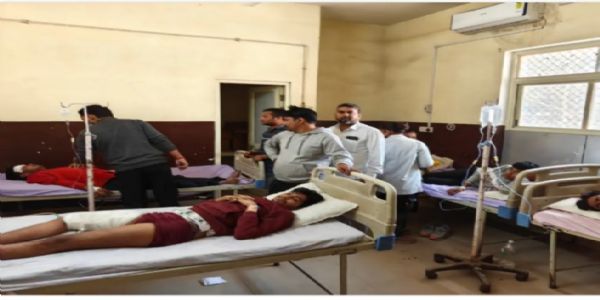 प्रतापगढ़ : दो अलग-अलग सड़क हादसे में एक व्यक्ति की मौत, सात घायल