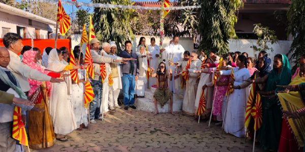 त्रिमूर्ति शिव महोत्सव के दूसरे दिन शिव कथा आयोजि‍त