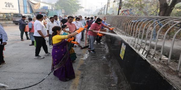 ठाणे की नई मेयर ने सफाई मुहिम से की कामकाज की शुरुआत