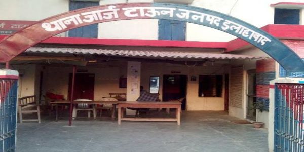 बारहवीं के छात्र की मौत मामले में युवती सहित छह के खिलाफ मुकदमा दर्ज