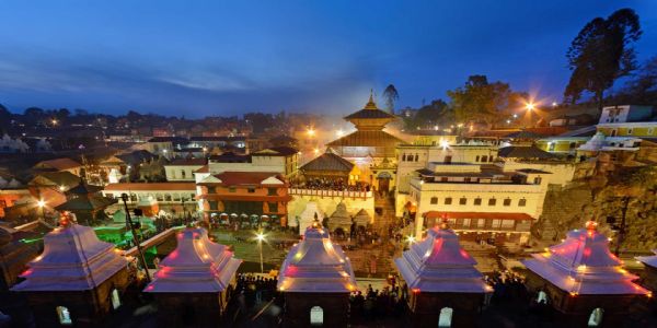 काठमांडू में महाशिवरात्रि के मद्देनजर पशुपतिनाथ क्षेत्र के आसपास की सड़कों पर यातायात प्रतिबंधित