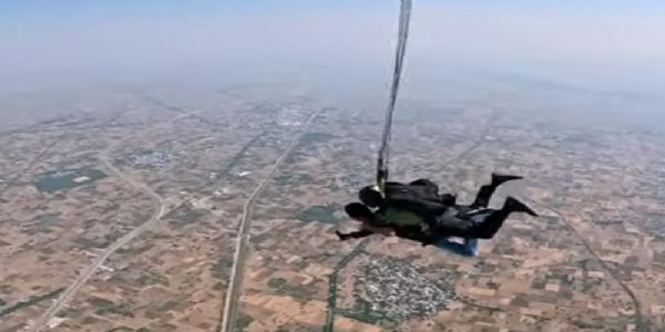 मप्रः खजुराहो में स्काई-डाइविंग फेस्टिवल का आयोजन 20 से 26 फरवरी 2026 तक