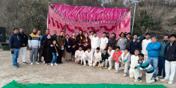 मंडी में ‘राइजिंग लीजेंड्स’ क्रिकेट टूर्नामेंट संपन्न