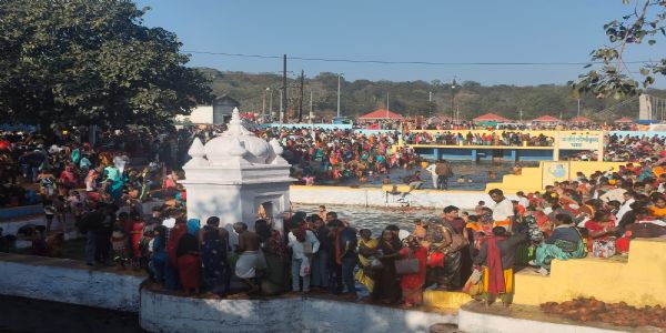 अनूपपुर: अमरकंटक में 80 हजार श्रद्धालुओं ने शिव का जलाभिषेक किया