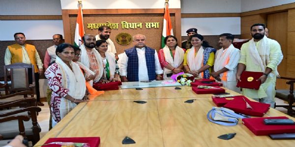 मप्र में कार्यकर्ताओं ने भाजपा संगठन को बुलंदी तक पहुंचाया : नरेन्द्र सिंह तोमर