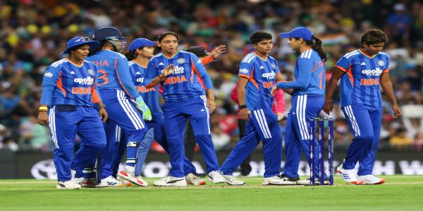 भारतीय महिला टीम ने पहले टी20 मैच में ऑस्ट्रेलिया को हराया