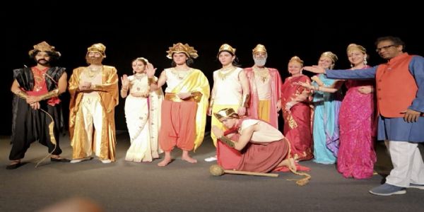 (रिपीट) सात समंदर पार माॅस्काे में 20 को होगी रामलीला, रुसी कलाकार निभाएंगे श्री राम व सीता की भूमिका