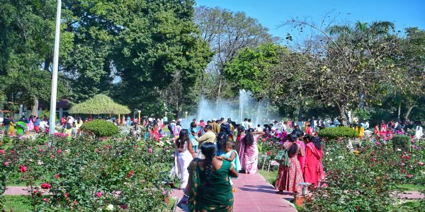 लोक भवन उद्यान भ्रमण के अंतिम दिन 37,913 लोगों ने किया दीदार
