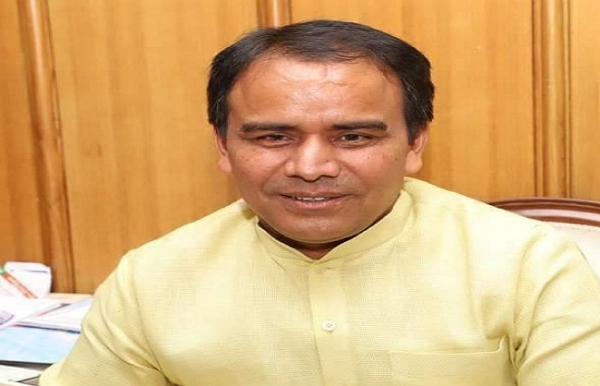 मंत्री धन सिंह रावत।