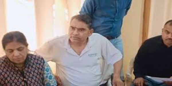 (अपडेट) कटनीः एरियर्स भुगतान के बदले 20 हजार की रिश्वत लेते प्रभारी कार्यपालन यंत्री गिरफ्तार