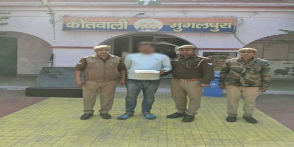 दो किलो चरस के साथ आरोपित गिरफ्तार