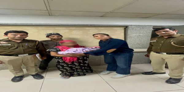 (अपडेट) आंबेडकर अस्पताल से अगवा नवजात तीन घंटे में बरामद, महिला सहित दो गिरफ्तार