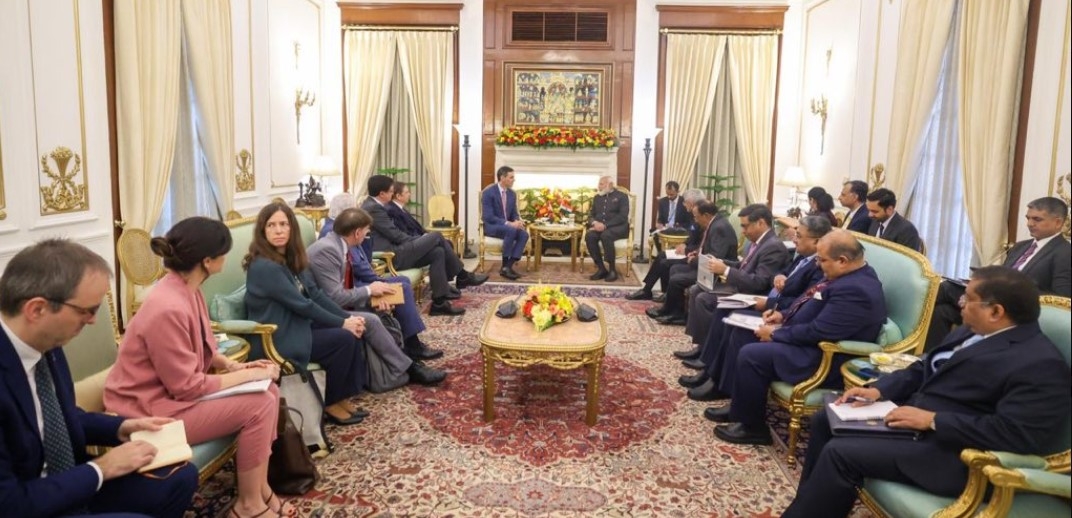 स्पेन के राष्ट्रपति पेड्रो सांचेज से द्विपक्षीय वार्ता करते प्रधानमंत्री मोदी