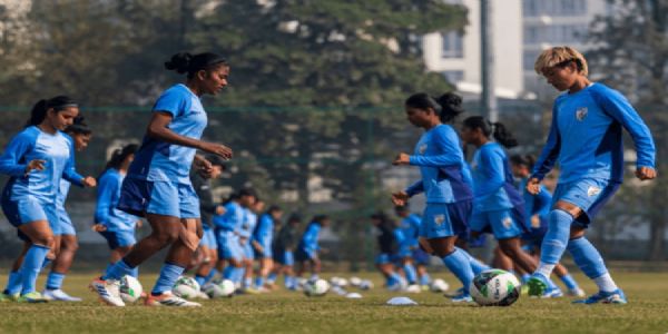 ऑस्ट्रेलिया दौरे पर गई भारतीय महिला फुटबॉल टीम पर्थ में दो मैत्री मैच खेलेगी