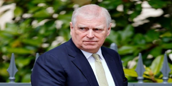 किंग चार्ल्स के भाई एंड्रयू माउंटबेटन (फाइल फोटो) किंग चार्ल्स के भाई एंड्रयू माउंटबेटन (फाइल फोटो)