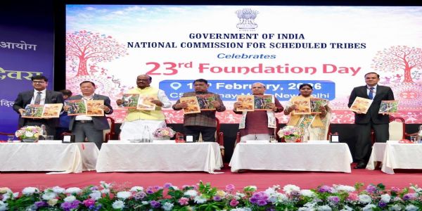 राष्ट्रीय अनुसूचित जनजाति आयोग के स्थापना दिवस के मौके पर केन्द्रीय मंत्री