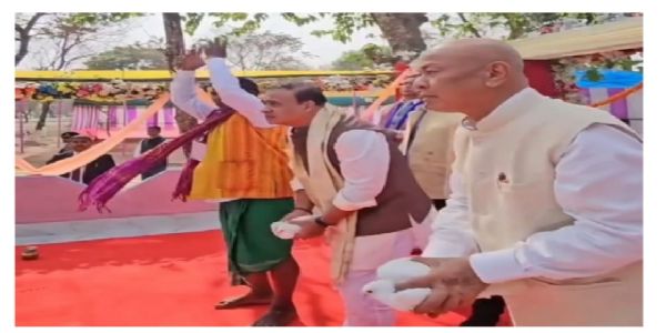 एक मार्च से चाय बागान श्रमिकों की मजदूरी बढ़ेगी : मुख्यमंत्री हिमंत