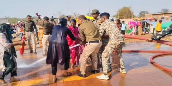 डीएड प्रशिक्षित अभ्यर्थियों के अनशन का 57वां दिन, अंगारों पर चले आंदोलनकारी