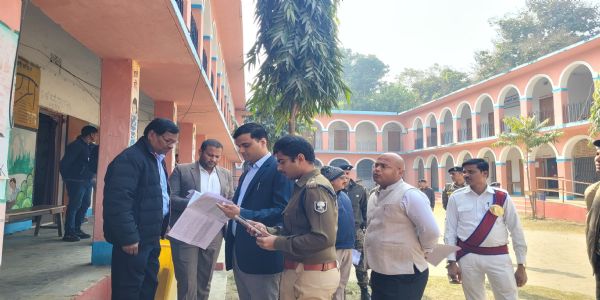 कटिहार में इंटरमीडिएट परीक्षा के पहले दिन 7611 परीक्षार्थी हुए शामिल