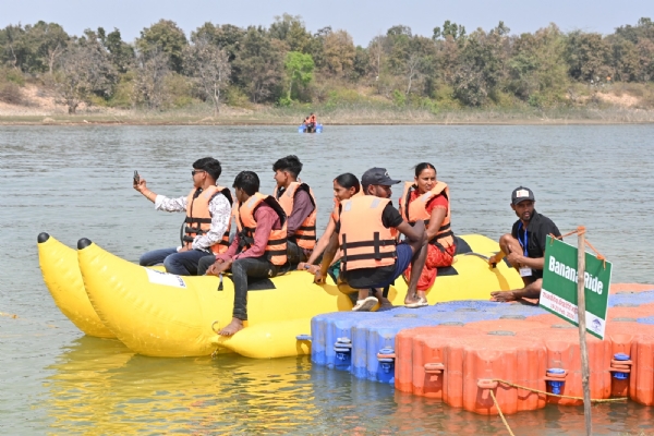 वॉटर स्पोर्ट्स