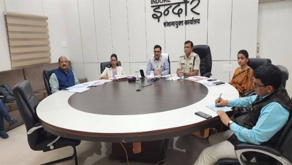 कानून व्यवस्था एवं सड़क सुरक्षा की तैयारियों की विस्तृत समीक्षा