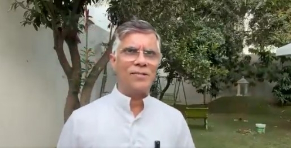 पवन खेड़ा