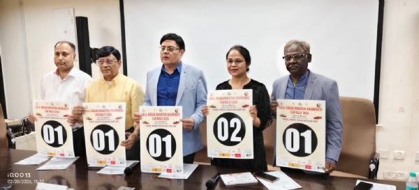 पत्रकार वार्ता के दौरान आई एम ए के चिकित्सक