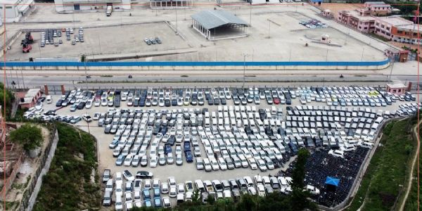 चीन से आयात ईवी गाड़िया चीन से आयात ईवी गाड़िया