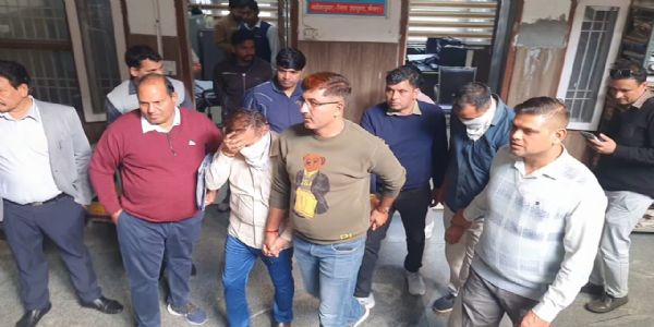 कैथल में एंटी करप्शन ब्यूरो की बड़ी कार्रवाई: पब्लिक हेल्थ के डिप्टी सुपरिटेंडेंट सहित तीन कर्मचारी 30 हजार की रिश्वत लेते गिरफ्तार