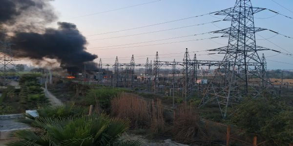 हिसार में रेलवे पावर हाउस में लगी आग, बाधित रही बिजली सप्लाई