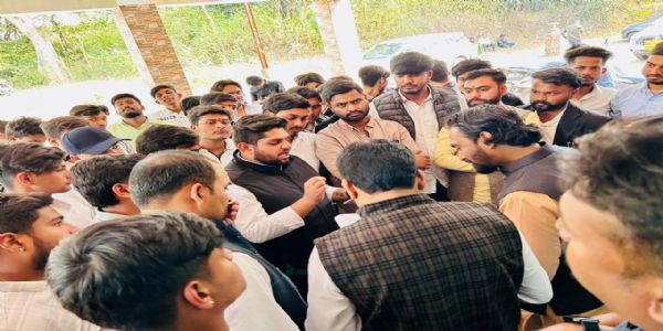 जबलपुरः रादुविवि की कार्यपरिषद बैठक में हंगामा,विद्यार्थी परिषद के विरोध के बीच बैठक भंग