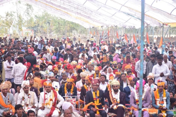 मुख्यमंत्री कन्या विवाह योजना अंतर्गत बेहपुर में 126 जोड़ों का सामूहिक विवाह संपन्न